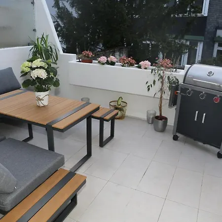 Kamin Und Fussbodenheizung, Luxrem In Homeoffice Apartment Remscheid