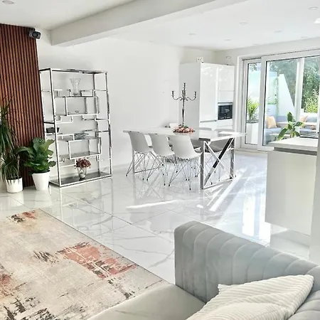 Kamin Und Fussbodenheizung, Luxrem In Homeoffice Apartment