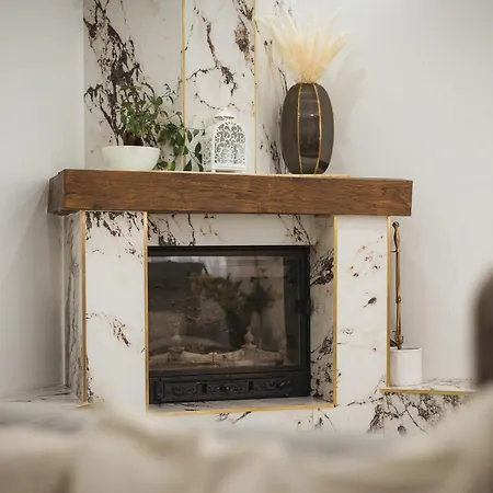 Kamin Und Fussbodenheizung, Luxrem In Homeoffice Apartment Remscheid