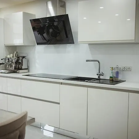 Luxrem-de 1 דירה רמשייד