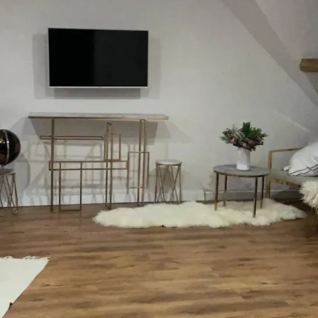 Apartment Kamin Und Fussbodenheizung, Luxrem In Homeoffice Remscheid